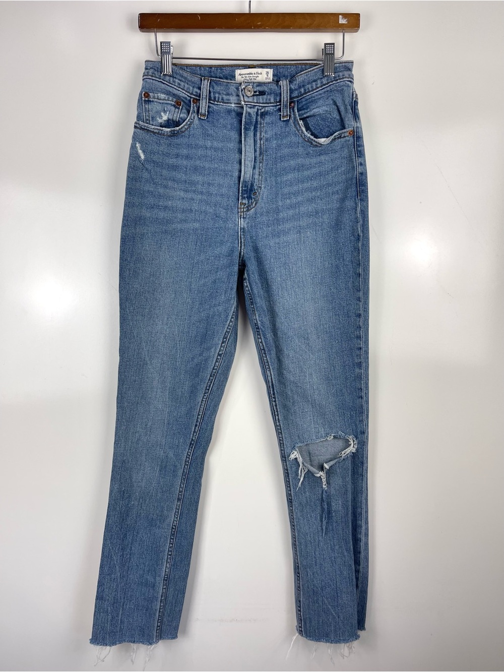 Abercrombie & Fitch 90s Slim Straight Jeans Curve Love Ultra High Rise Size 28